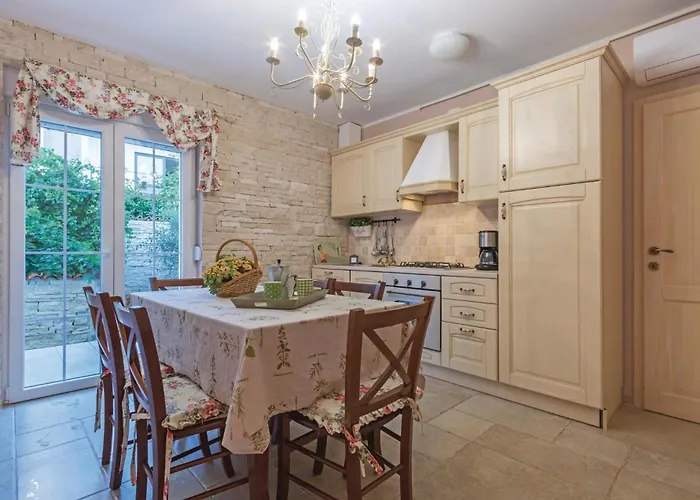 In With Kitchen Апартаменты *