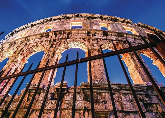 In With Kitchen Lejlighed Pula